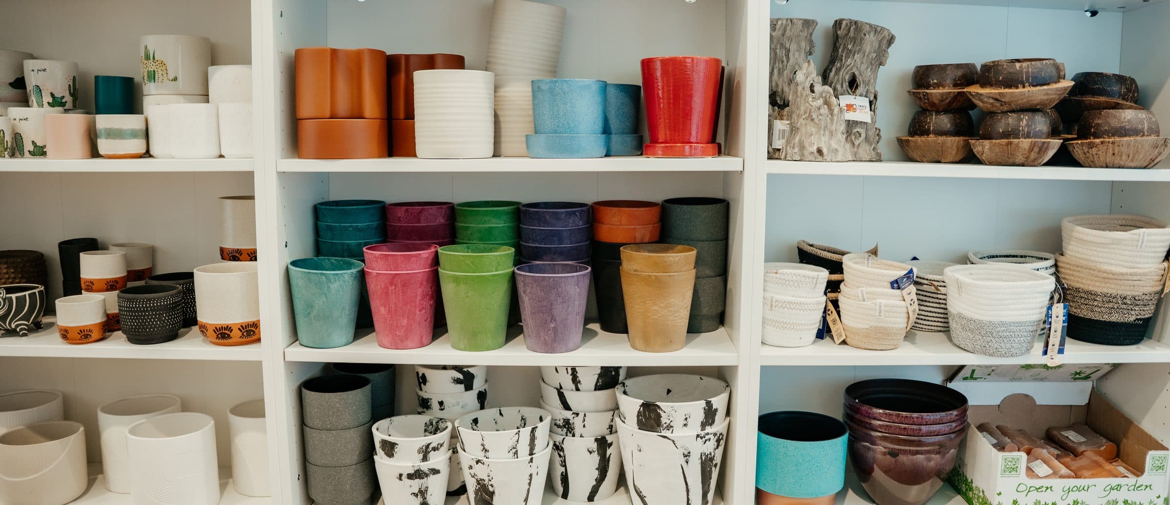Indoor pottery