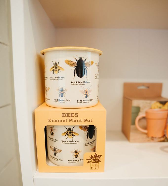 The bee enamel plant pot
